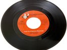 Alfie Davison  Love is a serious business & Flashlight Philly Groove Modern Soul
