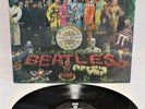 THE BEATLES ‘Sgt Peppers Lonely Hearts Club Band’ 1970s Reissue LP – H62