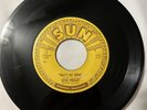 ORIGINAL ELVIS PRESLEY FIRST PRESSING ERROR LABEL SUN 209
