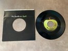BEATLES APPLE BLACK STAR 45 I WANT TO HOLD YOUR HAND 5112 MINT