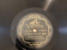 COUNTRY CAROLINA TAR HEELS  Victor 40007 Peg&Awl/You A Little too Small VV-