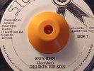 delroy wilson / run run / sound dimension / run version / 80s press 7