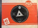 Elvis Presley My Baby Left Me 45 Deutsche Single RCA  7