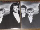Duran Duran, Notorious. Capitol R-114794 Vinyl Record + Autographed Picture