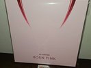 BLACKPINK - Born Pink - Vinyl Box Set with Pre-Order Exclusive Photo Cards (2)