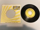 RAYBURN ANTHONY, WHOSE GONNA SHOE YOUR PRETTY LITTLE FEET, ON SUN 45RPM