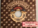 KISS / Calling Dr. Love & Take Me  / 1976 Casablanca 45rpm / NM