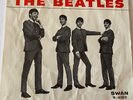 THE BEATLES ORIGINAL  SHE LOVES YOU /I'LL GET YOU SWAN LABEL S-4152