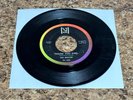 Beatles - From Me To You / Thank You Girl  1964 VeeJay VJ 522 BRACKET PRESSING