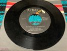 Elvis Presley Blue Moon Of Kentucky / That's All Right 7