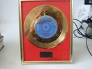 Elvis Commemorative 'Silver Jubilee' Plated 24 ct gold Heartbreak Hotel(V)