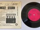 THE KINKS - Kinksize Session EP - 4 x SIGNED - PYE - 1964 - UK