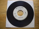 ELVIS PRESLEY   KISS ME QUICK    RCA WHITE LABEL PROMO   NEAR MINT RECORD