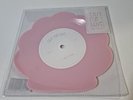 Aurora Exist For Love UK Ltd en forma de almeja rosa 7