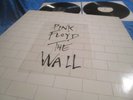 PINK FLOYD  THE WALL  RARE GERMAN 1st PRESS LYRICS & STICKER IN 1979