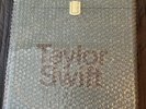 NEW  TAYLOR SWIFT MIDNIGHTS VINYL COLLECTOR'S CASE BLUE LIMITED EDITION SOLD OUT