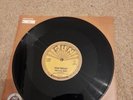 Elvis Presley.That's all right/Blue moon of kentucky.Sun 10