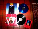 ELVIS PRESLEY ( 2 ) LP lot: MOODY BLUE colored vinyl / MEMORIES OF CHRISTMAS NM-