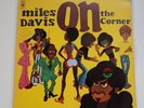 MILES DAVIS -ON THE CORNER -(1972 JAZZ, A1/B1 first Press -VINYL -L.P. 12