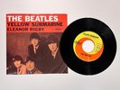 THE BEATLES Yellow Submarine / Eleanor Rigby 45 RPM Vinyl Record-Pic Sleeve 5715