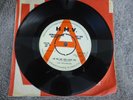 THE IMPRESSIONS I'M THE ONE WHO LOVES YOU VERY RARE 1963 HMV DEMO POP 1129 PROMO