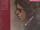 orig BOB DYLAN 1974 LP/BLOOD ON THE TRACKS/in shrink/hype sticker/mural back/exc