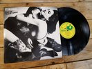 SCORPIONS LOVE AT FIRST STING LP 33T VINYLE EX COVER EX ORIGINAL 1984 FRANCE