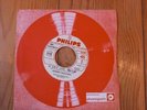 Trés Rare SP 45T PROMO  Johnny Hallyday ‎ Je Suis Seul/ Je Crois Qu'il Me Rend F