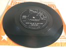 THE HIT PACK -  NEVER SAY NO TO YOUR BABY  -  TAMLA - VERY RARE  - NORTHERN SOUL