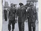 Elvis Presley original photo 1958 9x7 arriving in Germany Military service very