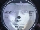 EP Apple Yoko Ono Mrs Lennon/Midsummer in New York. Solid centre 7inch single