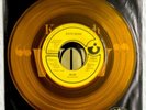 KATE BUSH -Wow- Very Rare Canadian Gold Vinyl 7” +Pic Sleeve (Yellow Record)