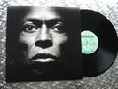 Miles Davis    Tutu   Vinyl LP Warner Bros. Records – 92 5490-1