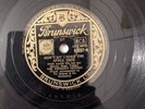 THE ANDREWS SISTERS DON'T SIT UNDER THE APPLE TREE 78RPM BRUNSWICK  03337