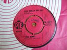 THE KINKS - RARE SIGNED RAY,DAVE,MICK,PETE  7