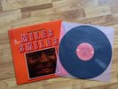 Miles Davis -  Near Mint Vinyl Miles Smiles CS 9401
