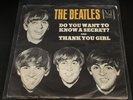 THE BEATLES 1964 DO YOU WANT TO KNOW A SECRET 45 VJ-587 Oval LOGO ORIGINAL OWNER