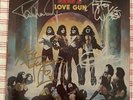 KISS | Love Gun Vinyl  Signed Complete Members,Rare Vinyl,plus Half Pistol