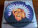 SOUNDGARDEN - BLACK HOLE SUN 7