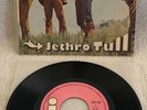 JETHRO TULL 