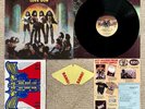 KISS - LOVE GUN LP 1977 Orig Pressing IN SHRINK w/ORDER FORM + PAPER GUN INSERT