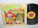Steely Dan – Can't Buy A Thrill, 1972 LP (1974 RE) gatefold, (AB)ABCX-758