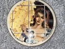 VINTAGE VOGUE DOUBLE SIDED PICTURE RECORD R-730  PIPER'S JUNCTION / THROUGH DAY