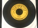 Elvis Presley - My Happiness & That's When Your Heartaches Begin SUN DISCOUNTED