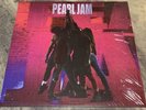 PEARL JAM TEN 2017 vinyl LP reissue NM condition Epic Seattle Grunge Ed Vedder