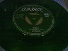 ROCK N ROLL BOBETTES SPEEDY/COME-A COME-A LONDON 45HLE8597  EX CONDITION