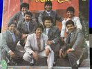LOS VALLENATOS DE LA CUMBIA / 16 ÉXITOS cumbia Chida  / Vinyl Record 33 Rpm