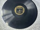 BRUNSWICK Record 78 rpm 3782 ICE CREAM / HENRY MADE A LADY OUT OF LIZZIE