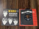 The Beatles 45 Record DO YOU WANT TO KNOW A SECRET Vee Jay 1964 Black Pic Sleeve