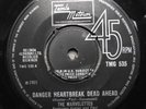 THE MARVELETTES DANGER HEARTBREAK DEAD AHEAD UK TAMLA MOTOWN RECORDS SOUL SINGLE